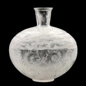 A FRENCH CRYSTAL ART GLASS VAS