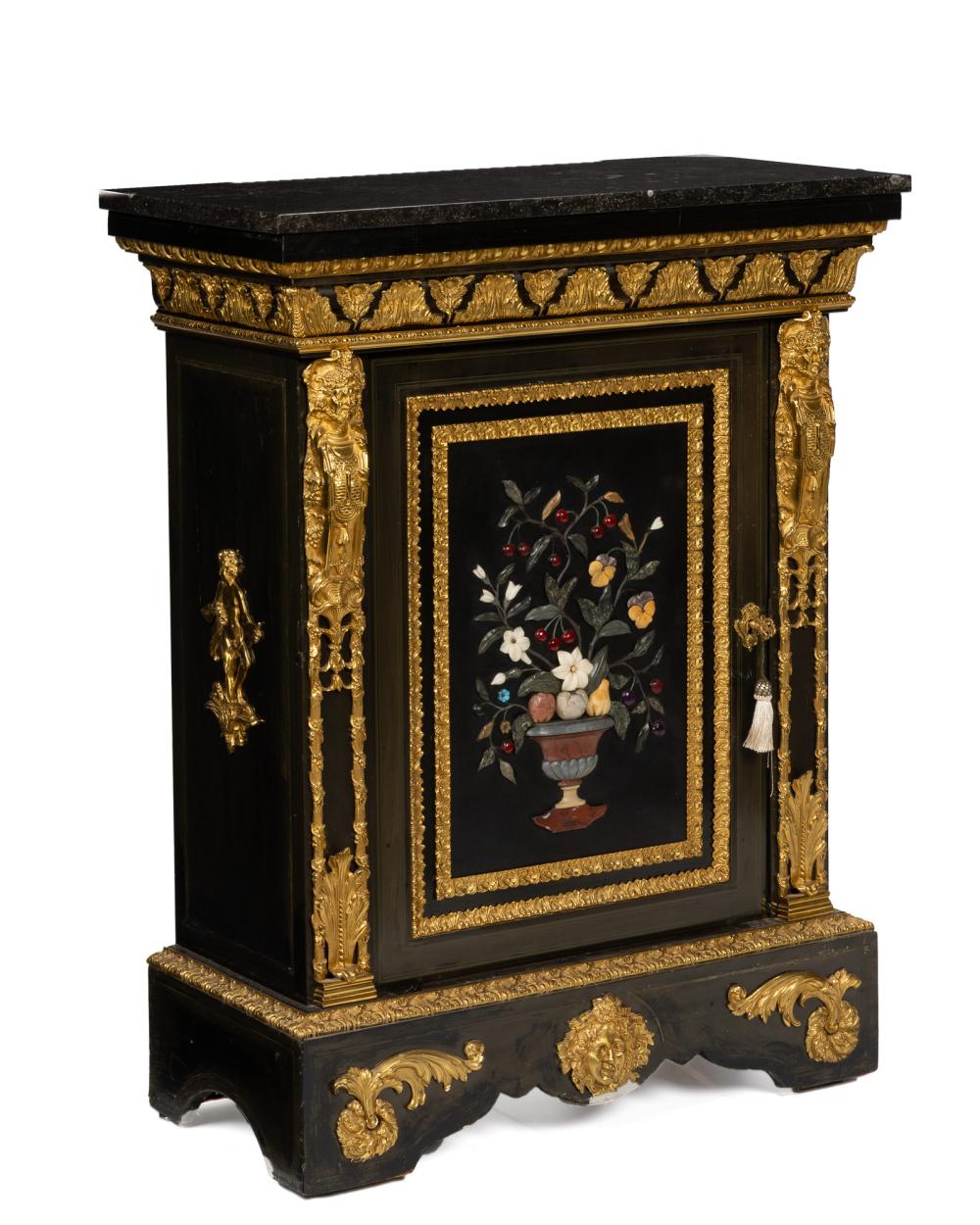 A FRENCH NAPOLEAN III CABINETA
