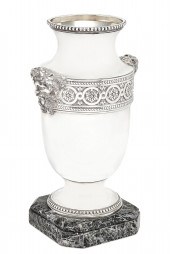 A FRENCH NEOCLASSICAL STYLE SI