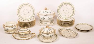 A French porcelain part service