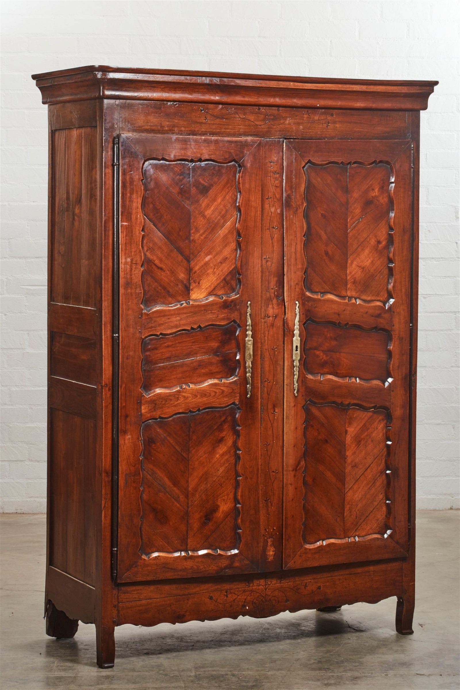 A FRENCH PROVINCIAL INLAID