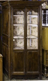 A FRENCH PROVINCIAL VITRINE CI
