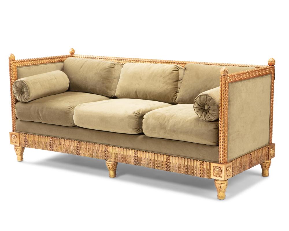 A FRENCH-STYLE CARVED GILTWOOD