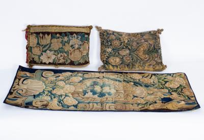 A French tapestry border
