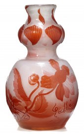 A Gall fire-polished glass dou