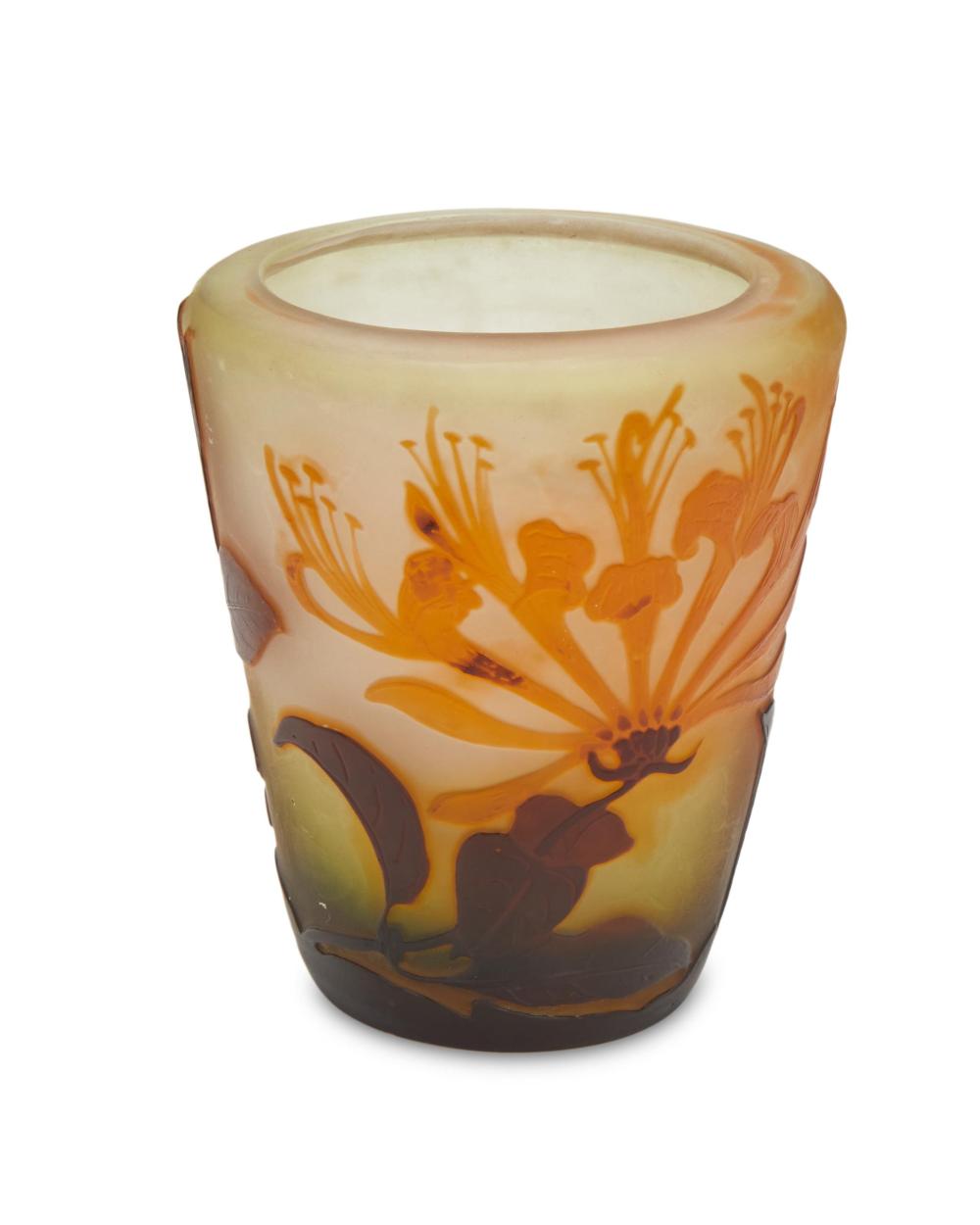 A GALLé CAMEO GLASS "HONEYSUCKLE"