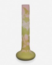 A GALLé CAMEO GLASS VASEA Gall