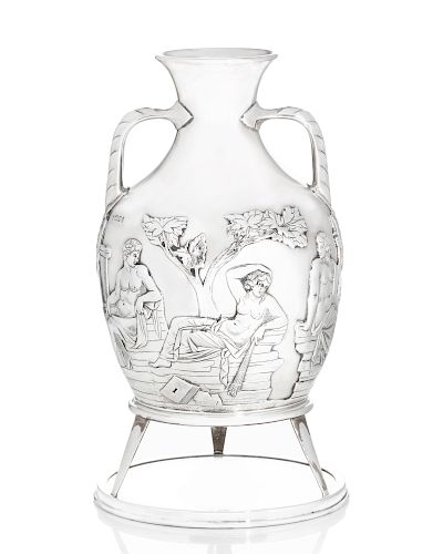 A GARRARD SILVER MODEL OF THE