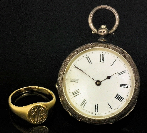 A gentleman's 18ct gold signet ring