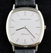A gentleman's 18ct white gold