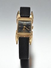 A Gentleman's Gruen Curvex Wri