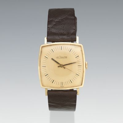 A Gentleman's LeCoultre 14k Gold
