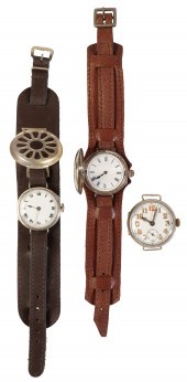 A GENTLEMAN'S SILVER TRENCH WA