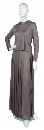 A Geoffrey Beene Gray Jersey E