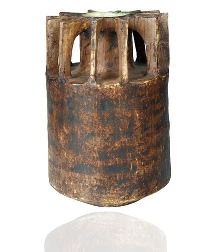 A GEOMETRIC STONEWARE VASE,