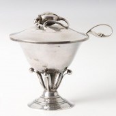 A GEORG JENSEN 17A BOWL ON STA
