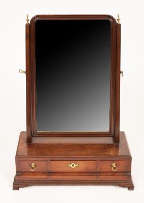 A George II figured mahogany toilet