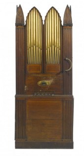 A GEORGE III MAHOGANY CHAMBER