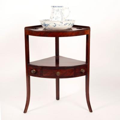 A George III mahogany corner