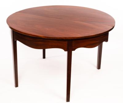 A George III mahogany D-shaped