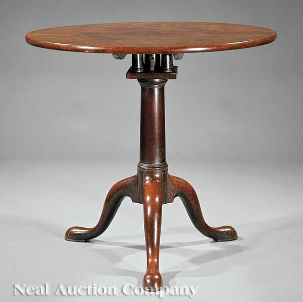 A George III Mahogany Tilt-Top