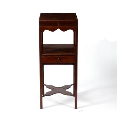 A George III mahogany washstand