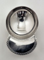 A George III silver caddy spoo