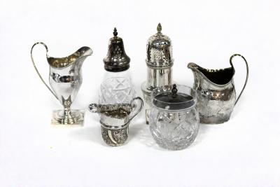 A George III silver cream jug,
