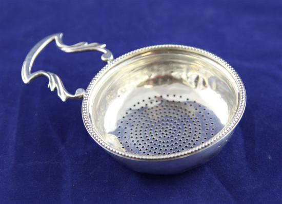 A George III silver lemon