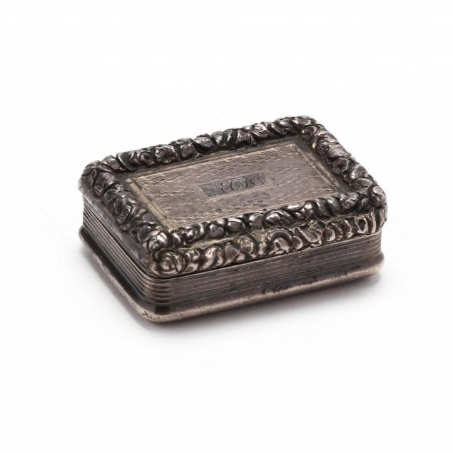 A GEORGE III SILVER VINAIGRETTE