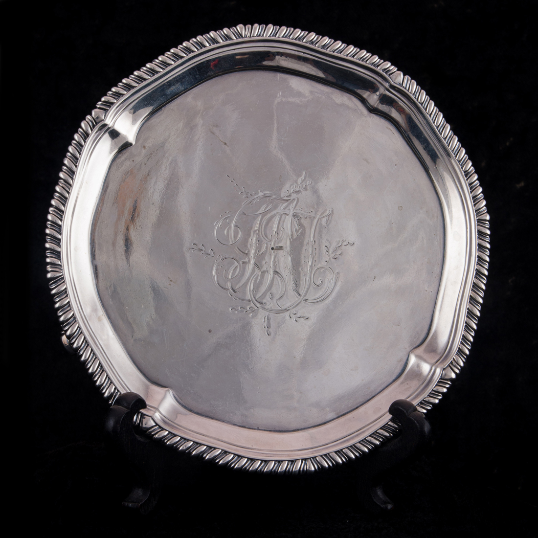 A GEORGE III STERLING SILVER