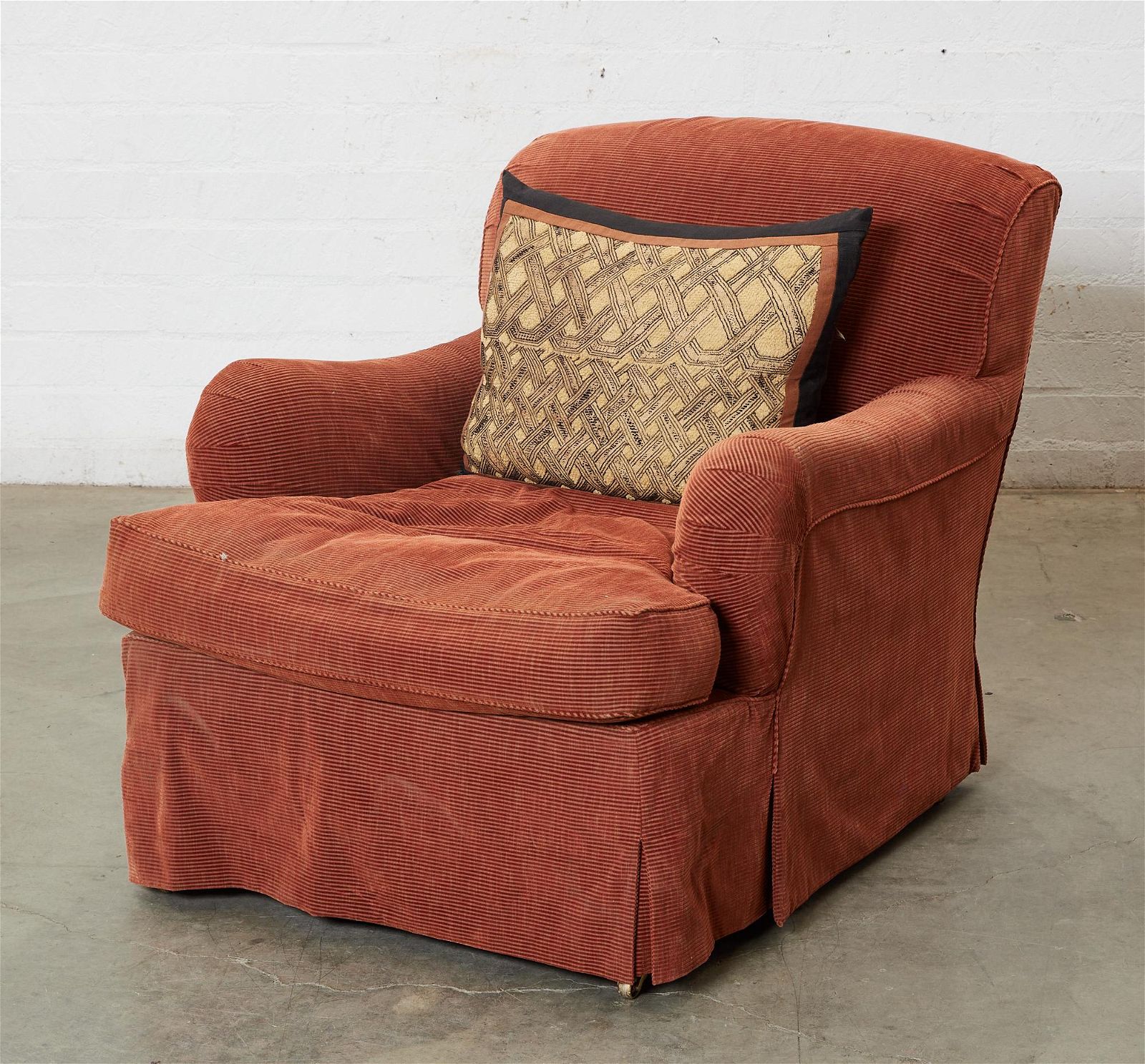 A GEORGE SMITH CONTEMPORARY CLUB