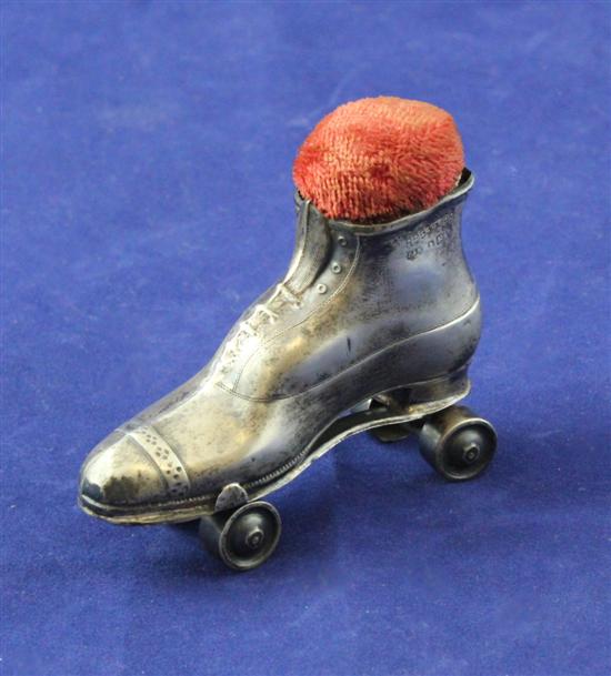 A George V novelty silver pin