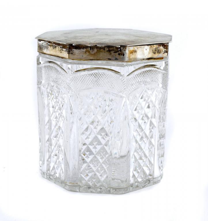 A GEORGE V SILVER MOUNTED CUT GLASS