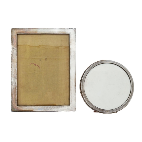 A George V silver photograph frame,