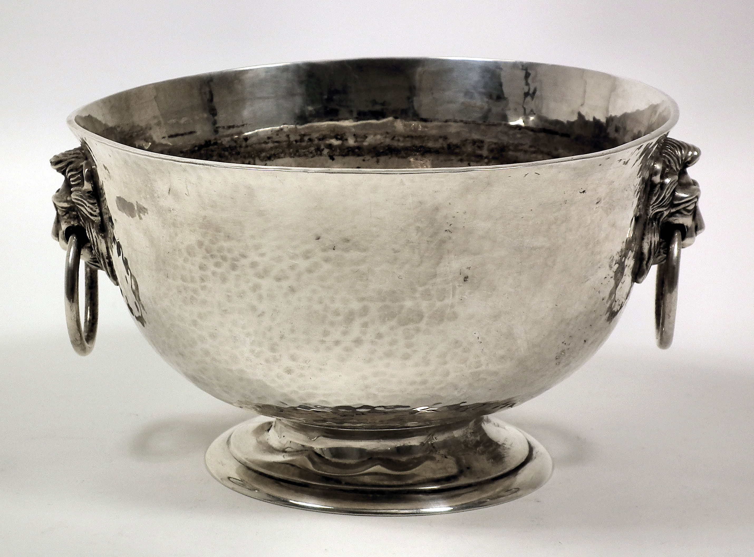 A George V silver two-handled