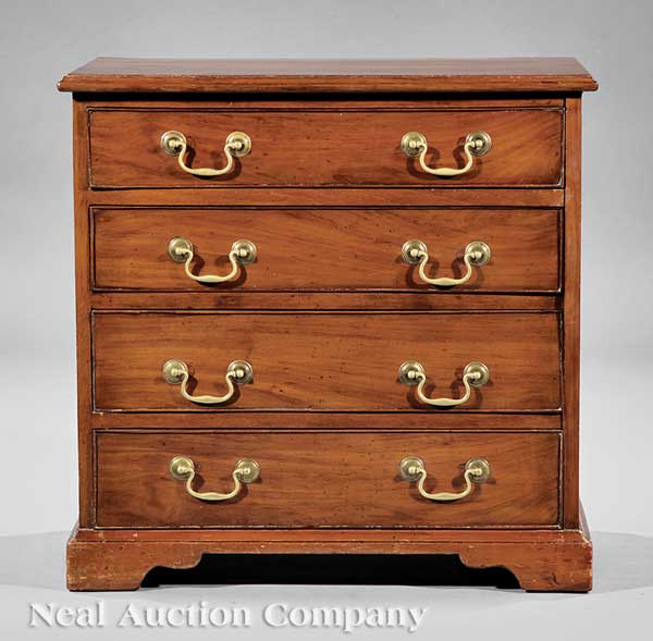 A Georgian Caraved Mahogany