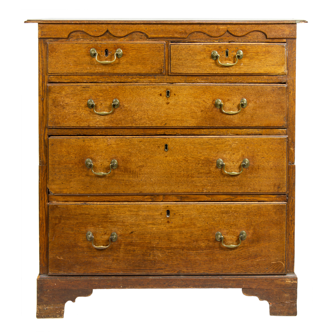 A GEORGIAN OAK CHEST A Georgian oak