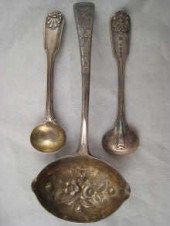 A Georgian silver sauce ladle