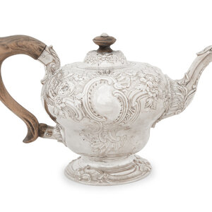 A Georgian Silver Teapot Samuel