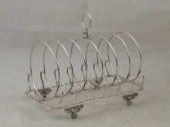 A Georgian silver wirework toa