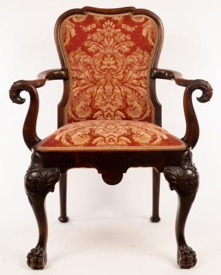 A Georgian style elbow chair, the
