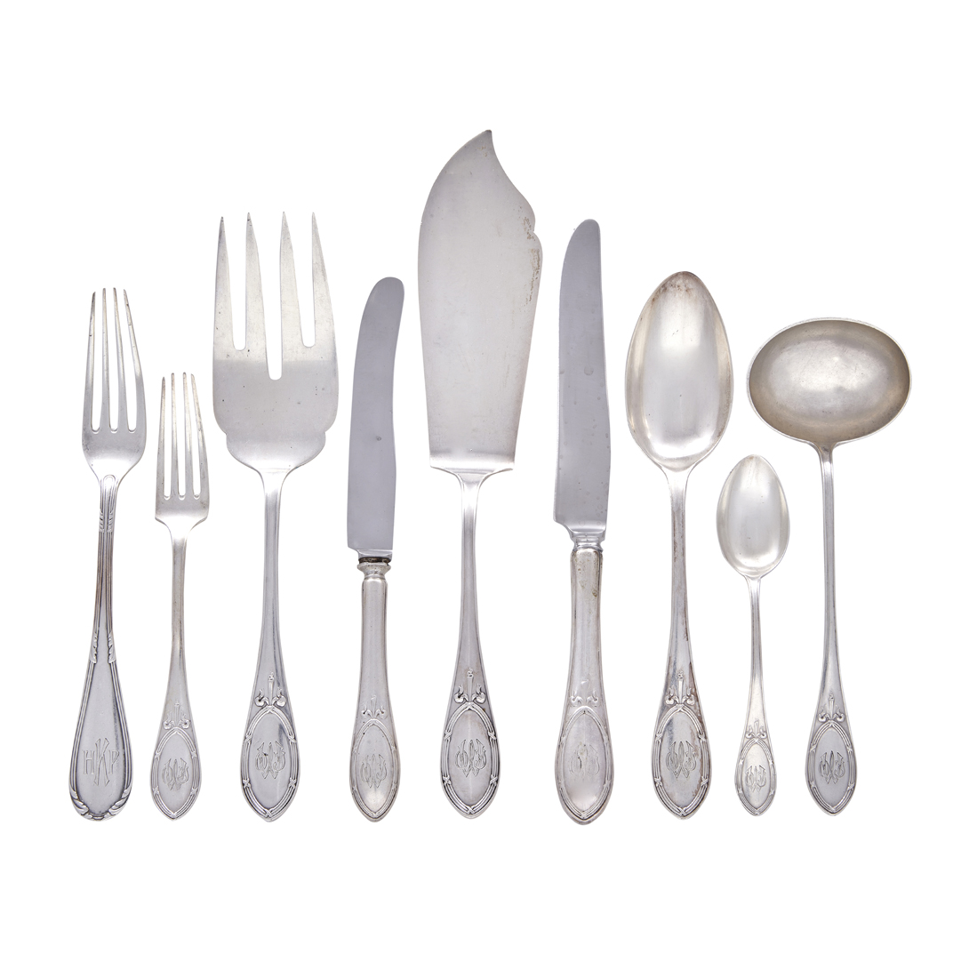 A GERMAN .800 SILVER FLATWARE