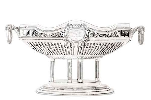 A GERMAN 800 SILVER PEDESTAL CENTER