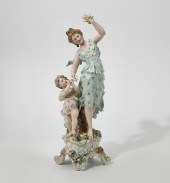 A GERMAN PORCELAIN FIGURAL GRO