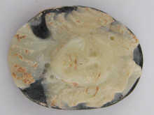 A glass cameo approx. 4 x 3cm