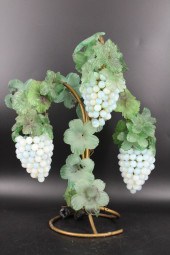 A GLASS GRAPE BUNCH 3 LIGHT TA