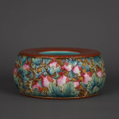 A GOLD-GROUND CARVED ENAMEL WI
