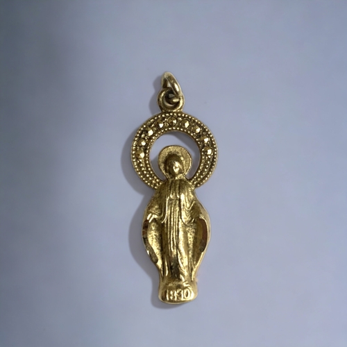 A GOLD PLATED ON STERLING SILVER