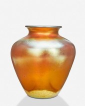 A GOLD STEUBEN AURENE GLASS VA